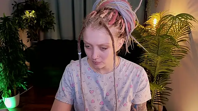 Kiki shay online show from 14, 11, 2025