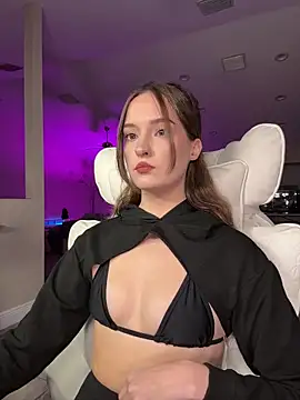 AngieFae  online show from 23, 10, 2025