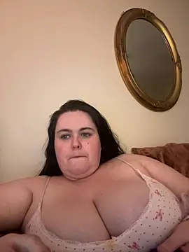 Maya 29x online show from 13, 4, 2026