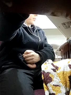 Carriata larry online show from 26, 10, 2025