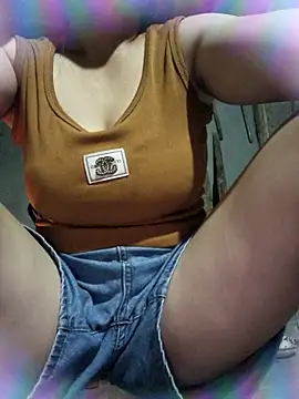 Snapshot of chipu06 chatting on 17, 6, 2026 chipu06 online show from 17, 6, 2026