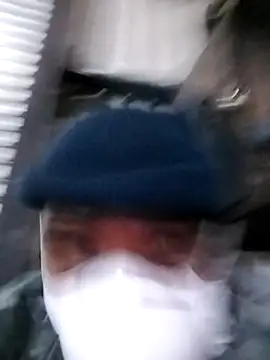 loVbRo1 online show from 27, 10, 2025