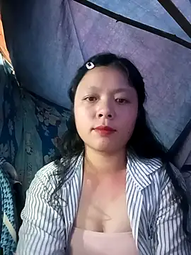 lisa-bae00 online show from 13, 11, 2025