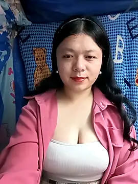 lisa-bae00 online show from 16, 1, 2026