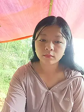 lisa-bae00 online show from 15, 5, 2026