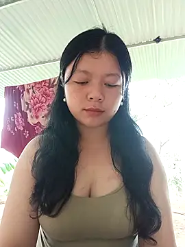 lisa-bae00 online show from 17, 4, 2026