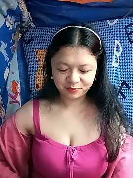 lisa-bae00 online show from 15, 1, 2026