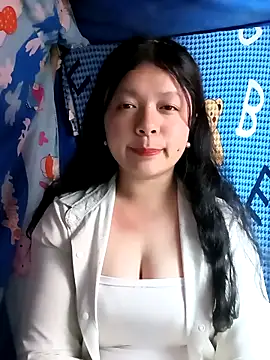 lisa-bae00 online show from 23, 3, 2026