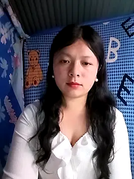 lisa-bae00 online show from 12, 4, 2026