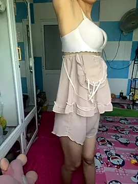 Candy 111 online show from 22, 10, 2025