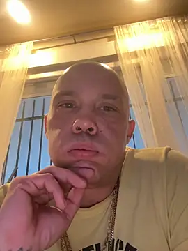 Snapshot of gitanoMad chatting on 12, 2, 2026 gitanoMad online show from 12, 2, 2026