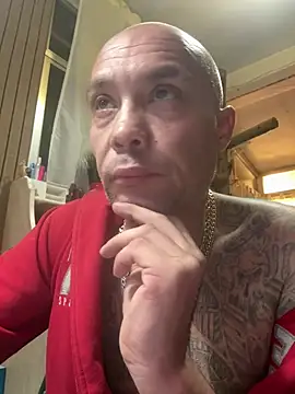 Snapshot of gitanoMad chatting on 1, 2, 2026 gitanoMad online show from 1, 2, 2026