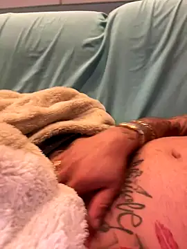 Snapshot of gitanoMad chatting on 27, 10, 2025 gitanoMad online show from 27, 10, 2025