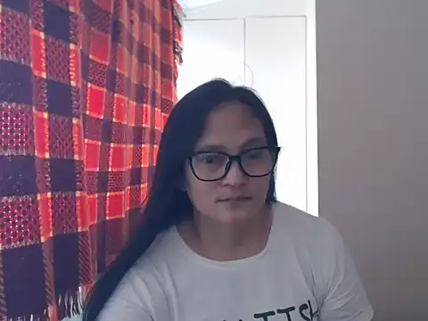 Kinkybela2025 online show from 12, 4, 2026