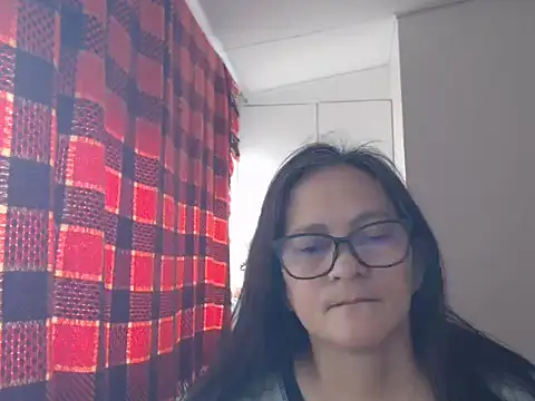 Kinkybela2025 online show from 31, 3, 2026