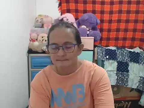 Kinkybela2025 online show from 2, 11, 2025