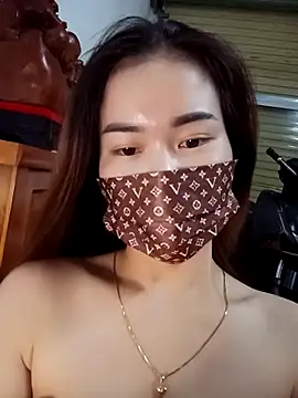 Family-Lovee online show from 10, 11, 2025