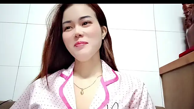 Family-Lovee online show from 24, 4, 2026