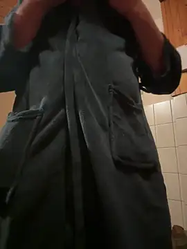 bart98geil online show from 5, 4, 2026