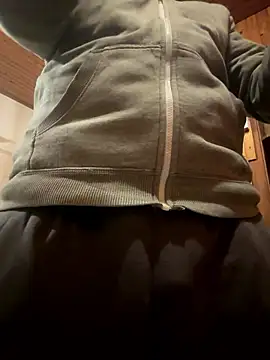 Snapshot of bart98geil chatting on 12, 1, 2026 bart98geil online show from 12, 1, 2026