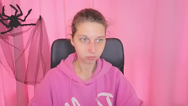 CuteEllii online show from 27, 10, 2025