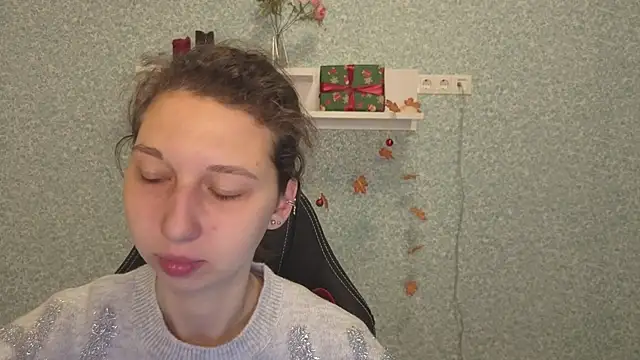 CuteEllii online show from 20, 12, 2025