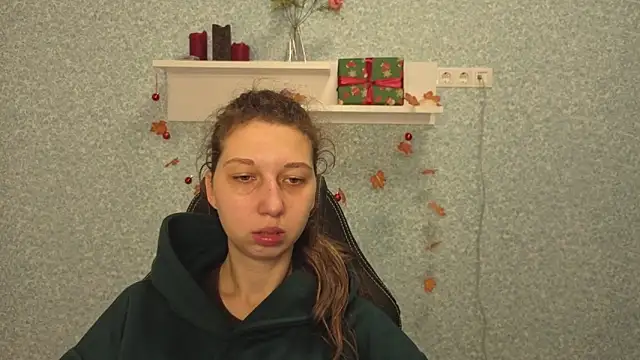 CuteEllii online show from 18, 12, 2025