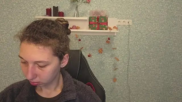 CuteEllii online show from 19, 12, 2025