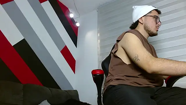 Snapshot of Zac_Golden chatting on 1, 2, 2026 Zac Golden online show from 1, 2, 2026