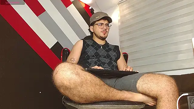 Snapshot of Zac_Golden chatting on 16, 6, 2026 Zac Golden online show from 16, 6, 2026