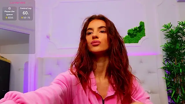 ElisaCharm online show from 5, 2, 2026