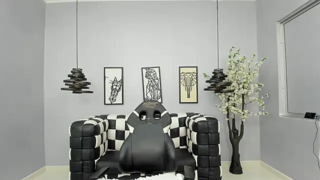 Bianca Millf online show from 18, 4, 2026