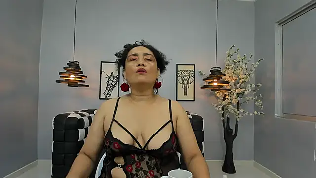 Bianca Millf online show from 7, 5, 2026