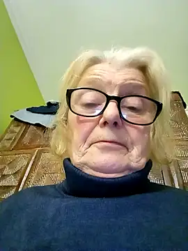 AmyLove353 online show from 15, 2, 2026