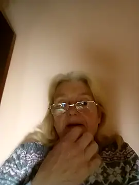 AmyLove353 online show from 12, 2, 2026