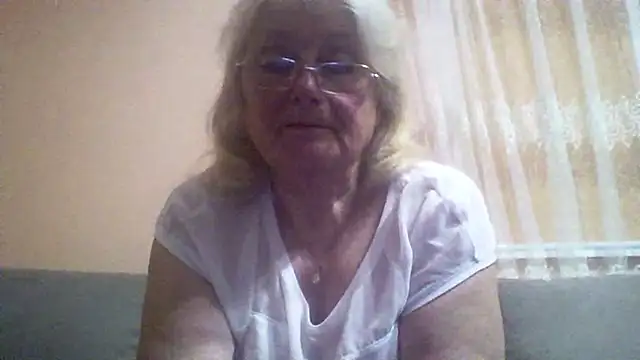 AmyLove353 online show from 30, 4, 2026