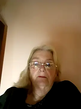 AmyLove353 online show from 12, 2, 2026