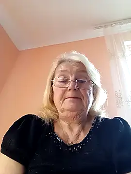 AmyLove353 online show from 17, 11, 2025