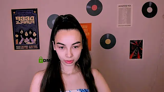 kira light   online show from 21, 11, 2025