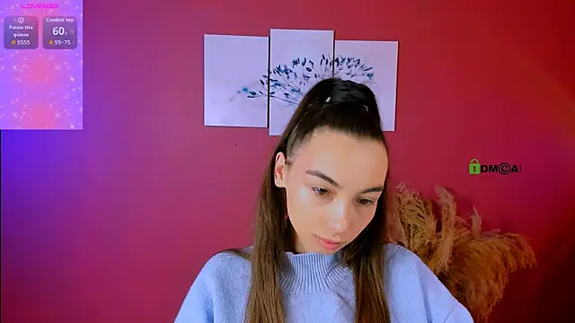 kira light   online show from 7, 11, 2025