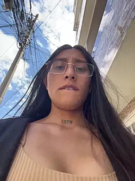 Snapshot of Violeet-Smith chatting on 18, 2, 2026 Violeet-Smith online show from 18, 2, 2026