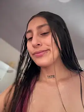 Violeet-Smith online show from 15, 3, 2026