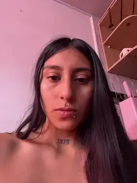 Violeet-Smith online show from 29, 11, 2025