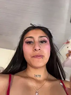 Snapshot of Violeet-Smith chatting on 27, 2, 2026 Violeet-Smith online show from 27, 2, 2026