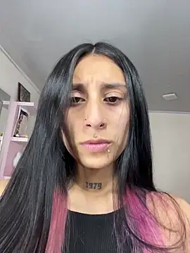 Violeet-Smith online show from 18, 11, 2025