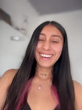 Violeet-Smith online show from 21, 3, 2026