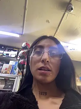 Violeet-Smith online show from 18, 12, 2025