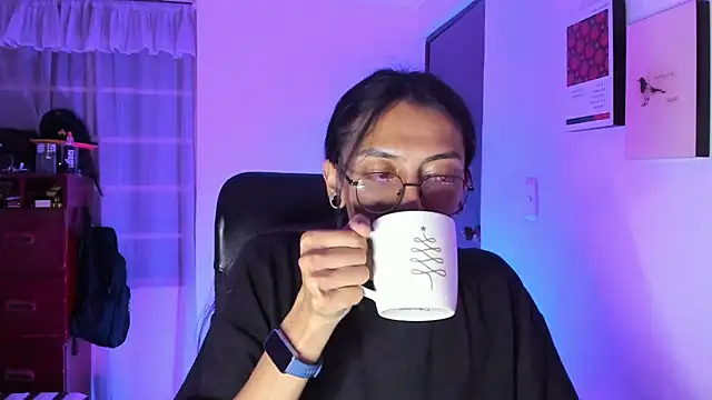 Snapshot of _Astrea_ chatting on 18, 2, 2026 Astrea online show from 18, 2, 2026