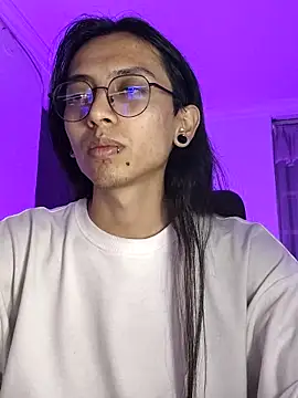 Snapshot of _Astrea_ chatting on 5, 2, 2026 Astrea online show from 5, 2, 2026