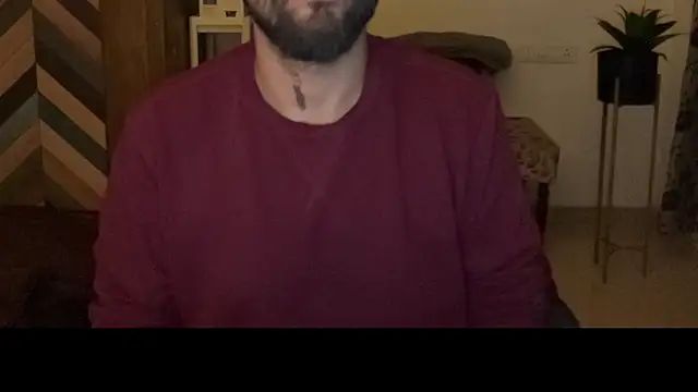 MakeMeAwareAah online show from 5, 1, 2026